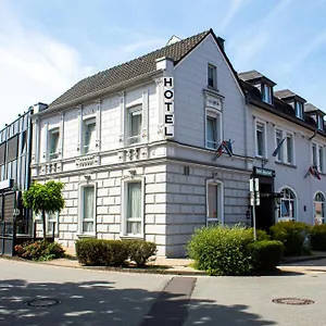 airport-hotel-jagerhof-weeze.dusseldorf-hotel.net/